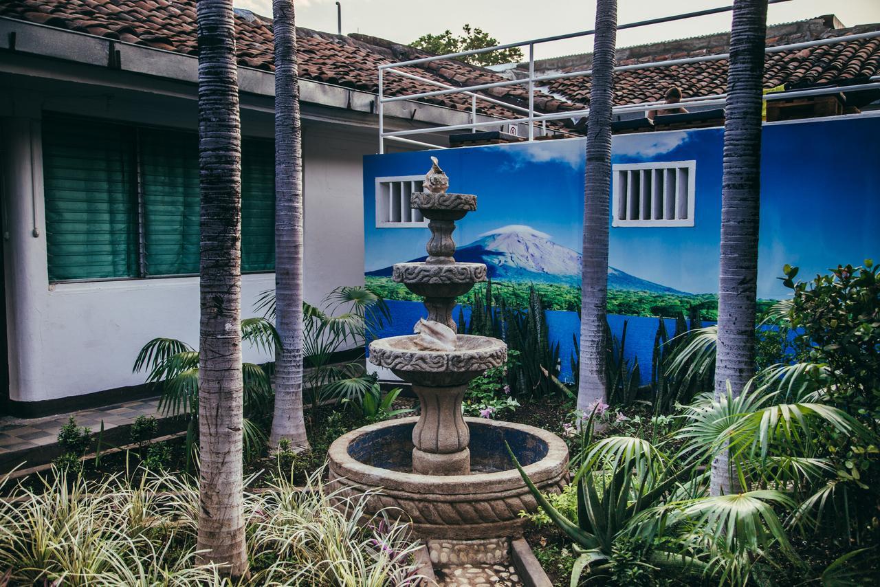 Volcano Hostel León Exterior foto